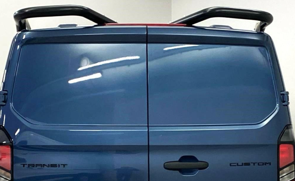 Ford Transit Custom 24- Työvaloteline taakse