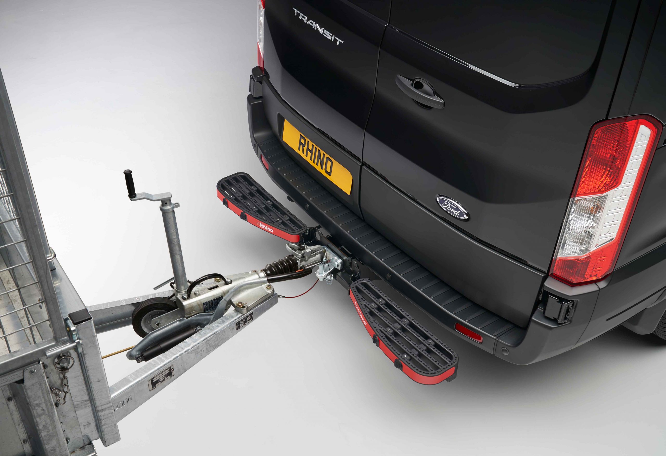 Vetokoukkuaskelma Rhino TowStep musta - Image 4