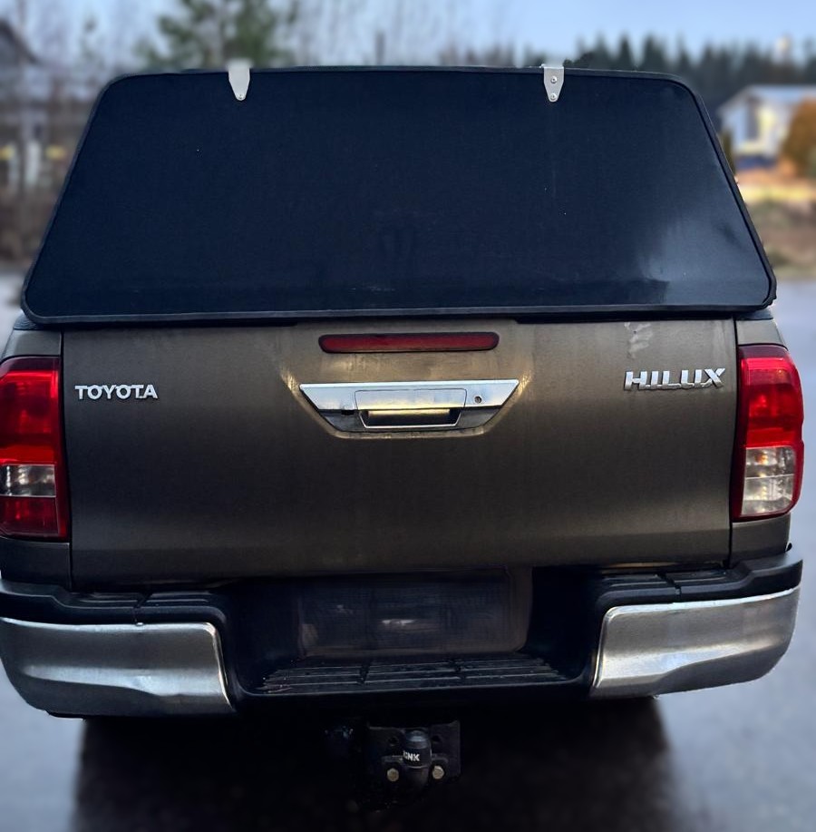 Farmikate Toyota Hilux 15- DC - Image 5