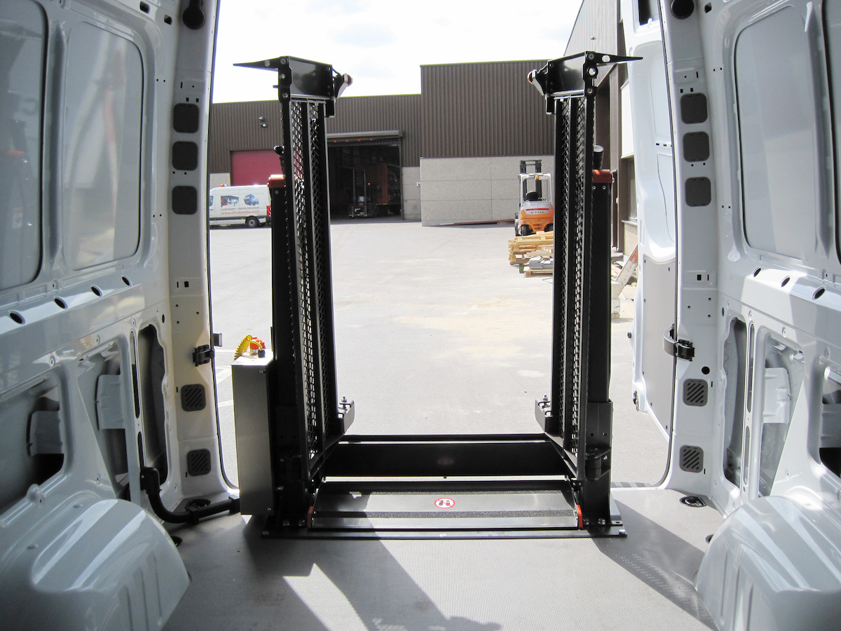 Dhollandia pyörätuolihissi - Image 4