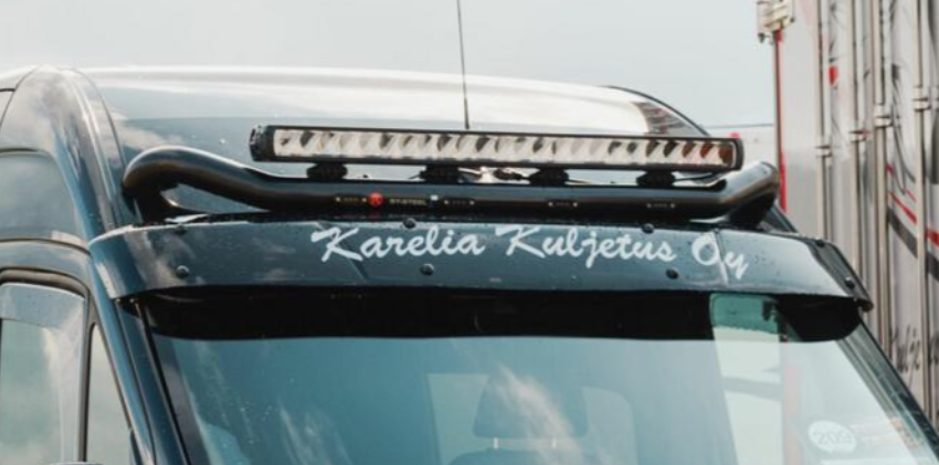 Lisävaloteline pakettiauton katolle (leveä)