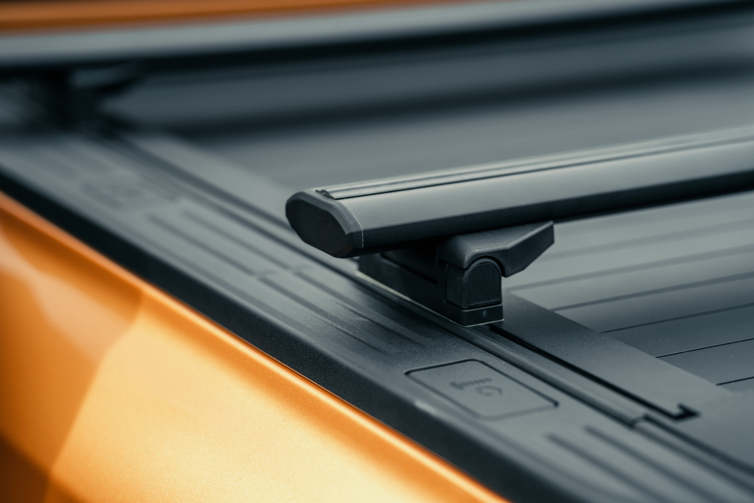 RealTruck poikkitankosarja EVOm ja ERC rullakanteen - Image 5