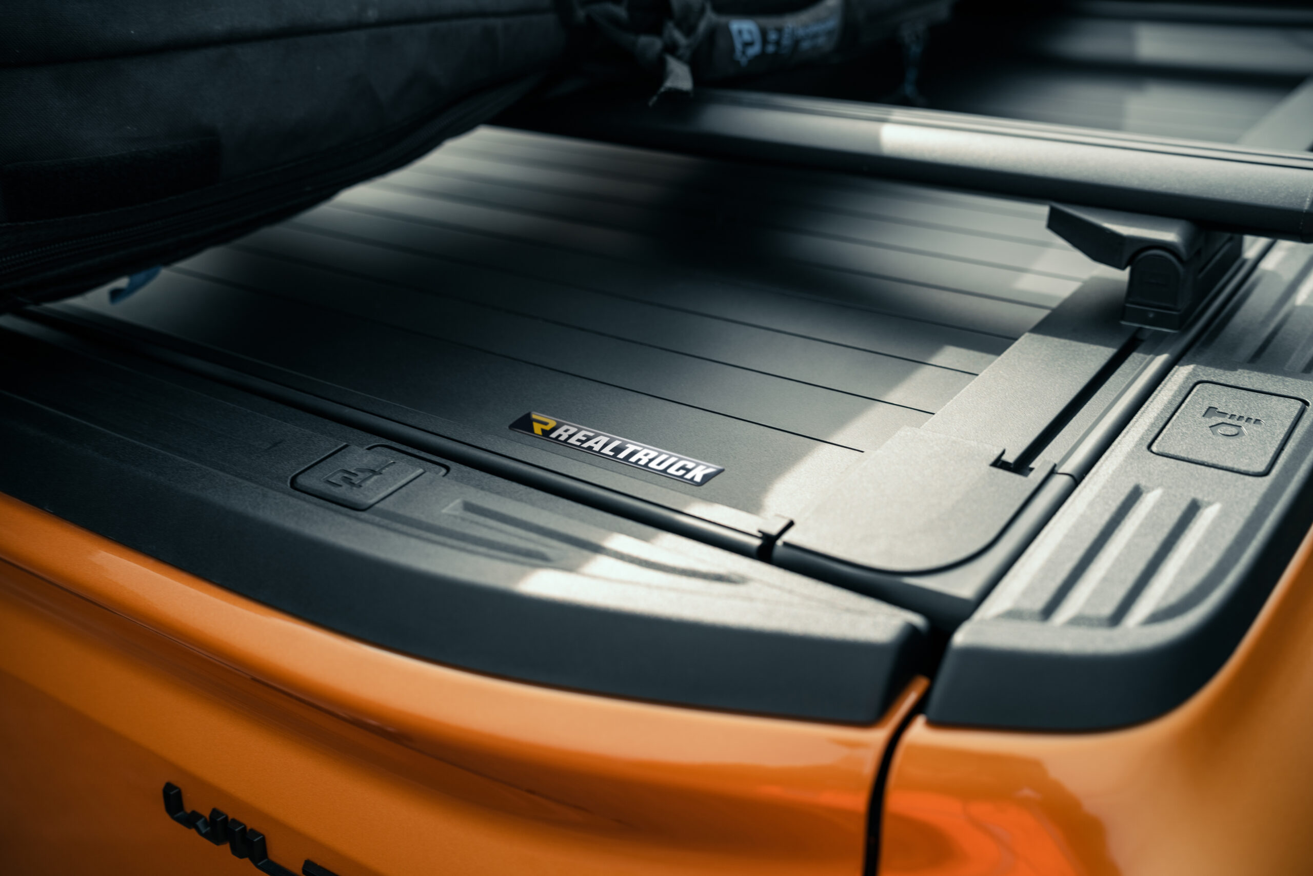 RealTruck poikkitankosarja EVOm ja ERC rullakanteen - Image 2