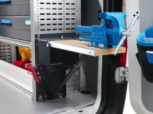 Ruuvipenkkiteline kääntyvä