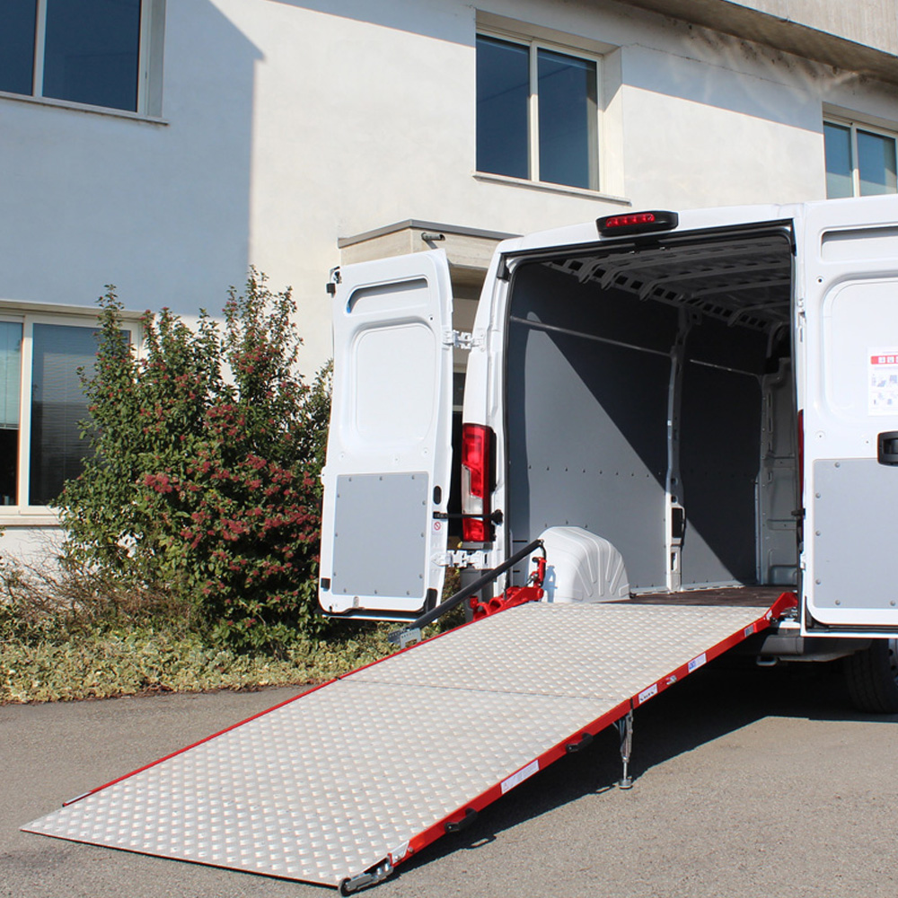 Lastausramppi pakettiautoon WM PC kantavuus 600kg