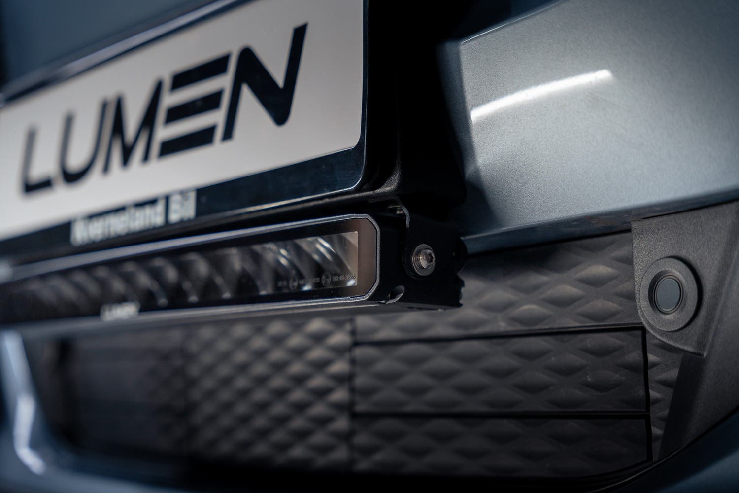 Ford Mustang Mach-E maskisarja Lumen Helios - Image 4