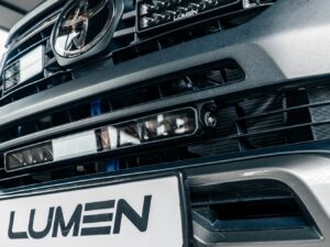 Toyota Hilux Invicible maskisarja Lumen Helios