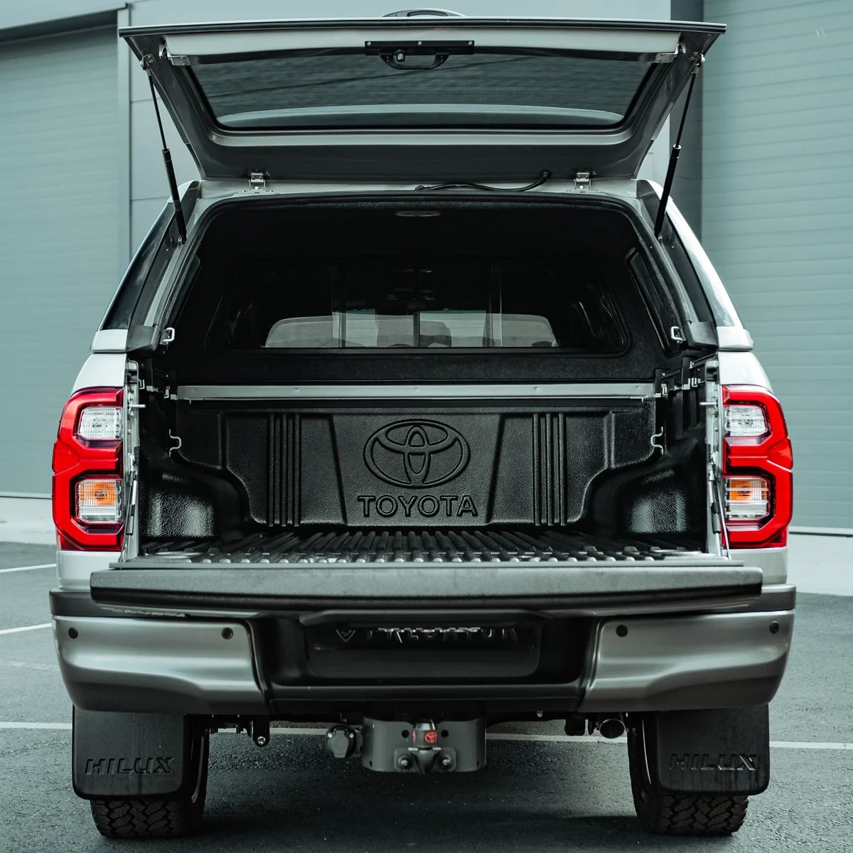 Lavakate Alpha Type-E Toyota Hilux 16- DC - Image 7